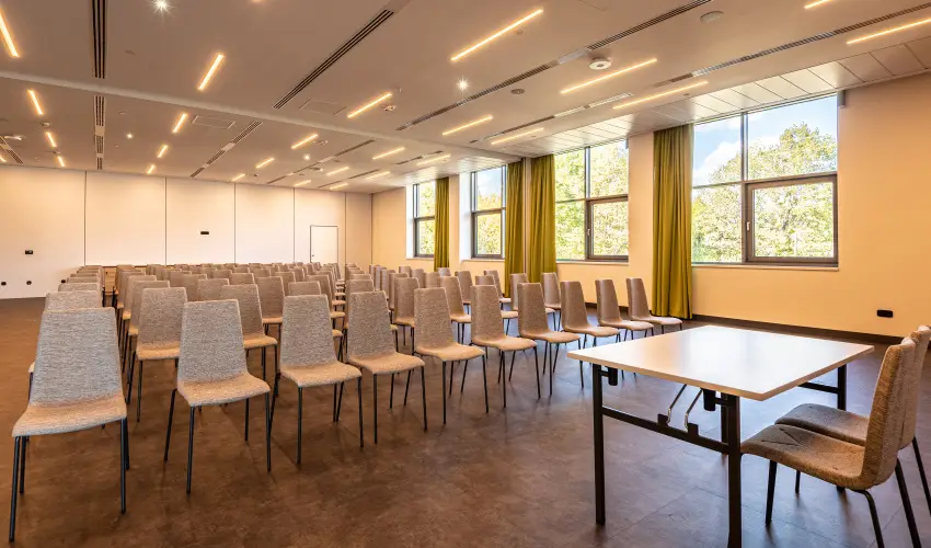 Hotel Helikon Keszthely - T�bbet kevesebb�rt (min. 3 �j)