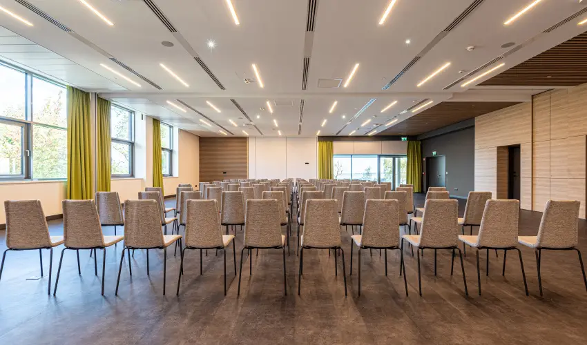 Hotel Helikon Keszthely - T�bbet kevesebb�rt (min. 3 �j)