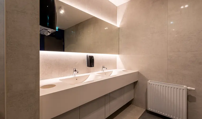 Hotel Helikon Keszthely - T�bbet kevesebb�rt (min. 3 �j)