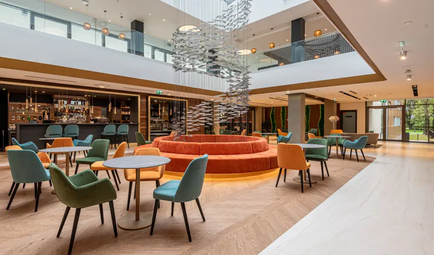 Hotel Helikon Keszthely - T�bbet kevesebb�rt (min. 3 �j)