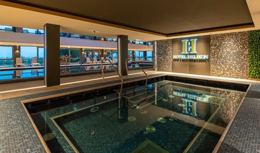 Hotel Helikon Keszthely - T�bbet kevesebb�rt (min. 3 �j)