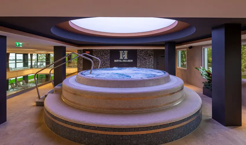 Hotel Helikon Keszthely - T�bbet kevesebb�rt (min. 3 �j)