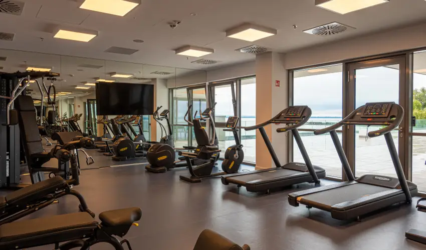 Hotel Helikon Keszthely - T�bbet kevesebb�rt (min. 3 �j)