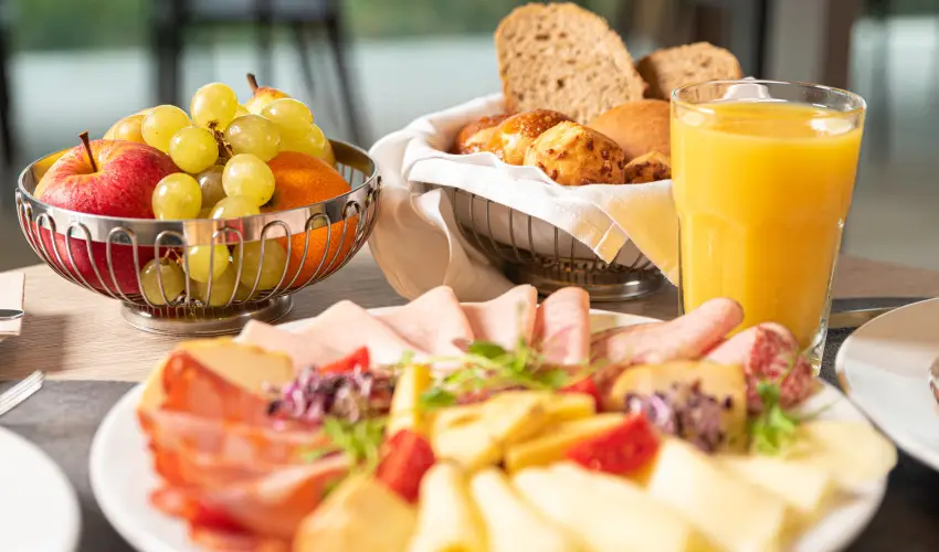 Hotel Helikon Keszthely - T�bbet kevesebb�rt (min. 3 �j)