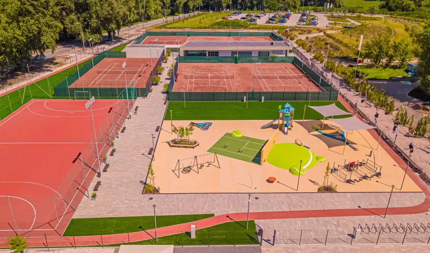 Hotel Helikon Keszthely - T�bbet kevesebb�rt (min. 3 �j)