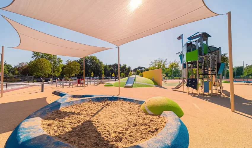 Hotel Helikon Keszthely - T�bbet kevesebb�rt (min. 3 �j)