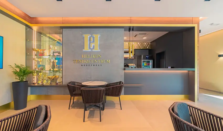 Hotel Helikon Keszthely - T�bbet kevesebb�rt (min. 3 �j)