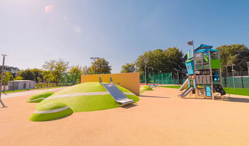 Hotel Helikon Keszthely - T�bbet kevesebb�rt (min. 3 �j)