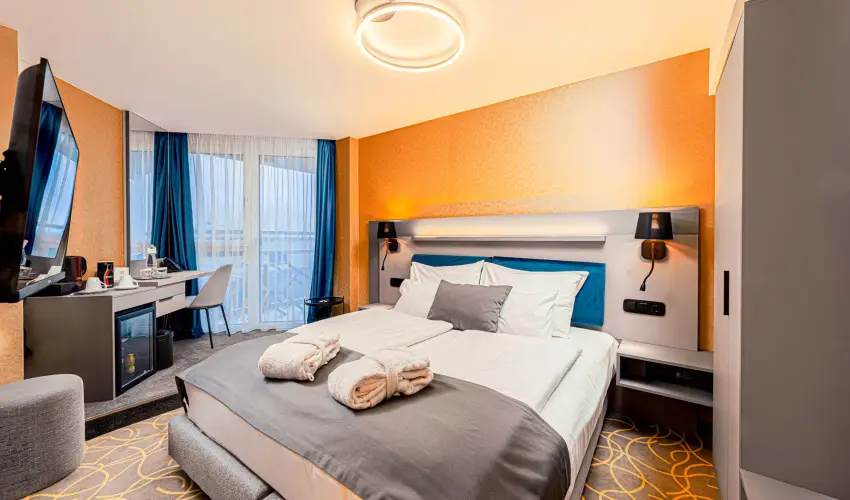 Hotel Helikon Keszthely - T�bbet kevesebb�rt (min. 3 �j)