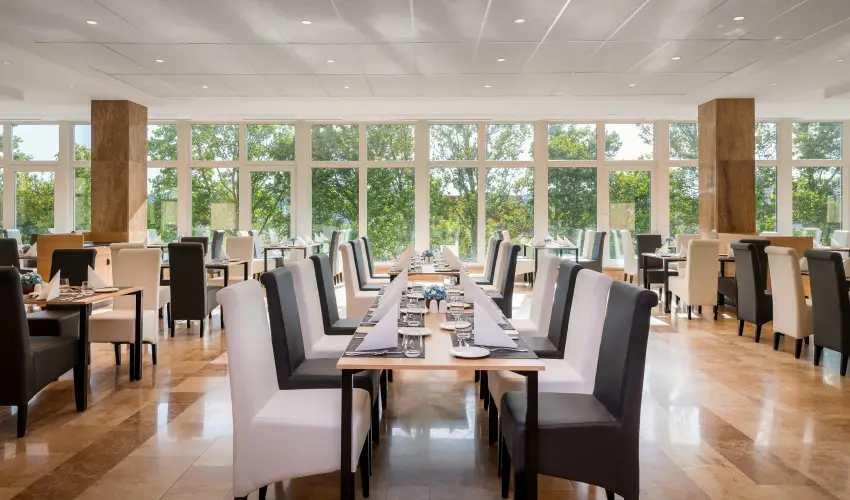 Hunguest Hotel Helios H�v�z - Legjobb �r all inclusive ell�t�ssal a h�v�zi Hunguest Heliosban (min. 2 �j)