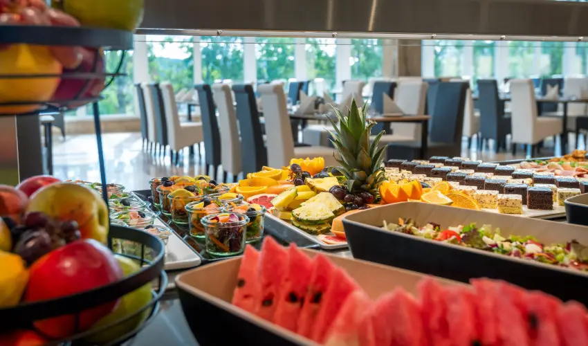 Hunguest Hotel Helios H�v�z - Legjobb �r all inclusive ell�t�ssal a h�v�zi Hunguest Heliosban (min. 2 �j)