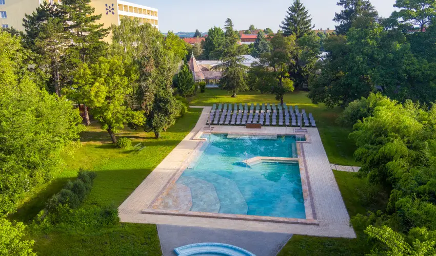 Hunguest Hotel Helios H�v�z - Legjobb �r all inclusive ell�t�ssal a h�v�zi Hunguest Heliosban (min. 2 �j)