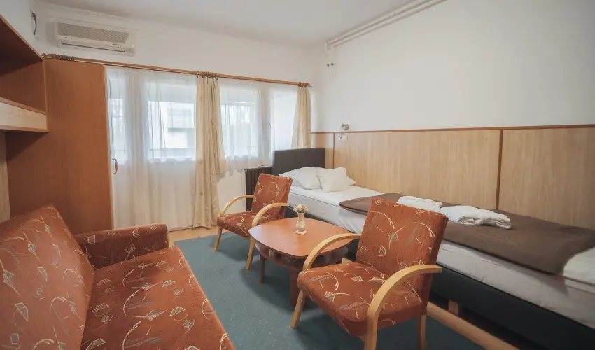 Hforrs Hotel s dlpark Gyula - Kedvezmnyes r csaldok rszreak nelltssal (1 jtl)
