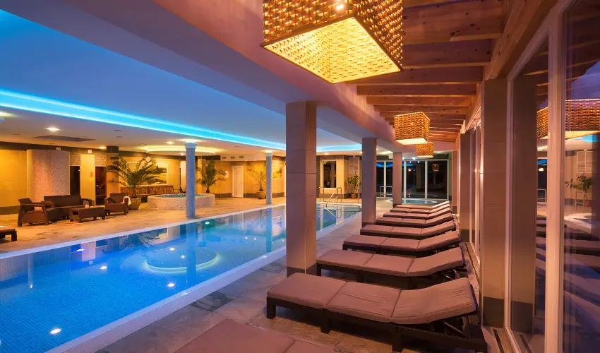 Hotel Honti Wellness s Konferencia Szlloda Visegrd - Kedvezmnyes r csaldok rszreak reggelis elltssal (1 jtl)