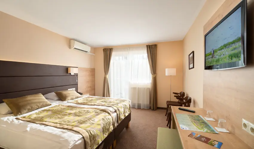 Hotel Honti Wellness s Konferencia Szlloda Visegrd - Kedvezmnyes r csaldok rszreak reggelis elltssal (1 jtl)