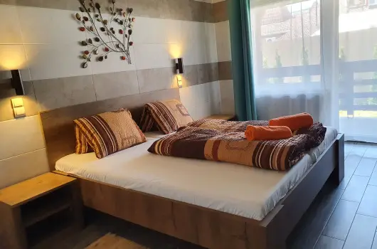 Hotel Hungaria Miskolctapolca - Kedvezmnyes r csaldok rszreak nelltssal (1 jtl)