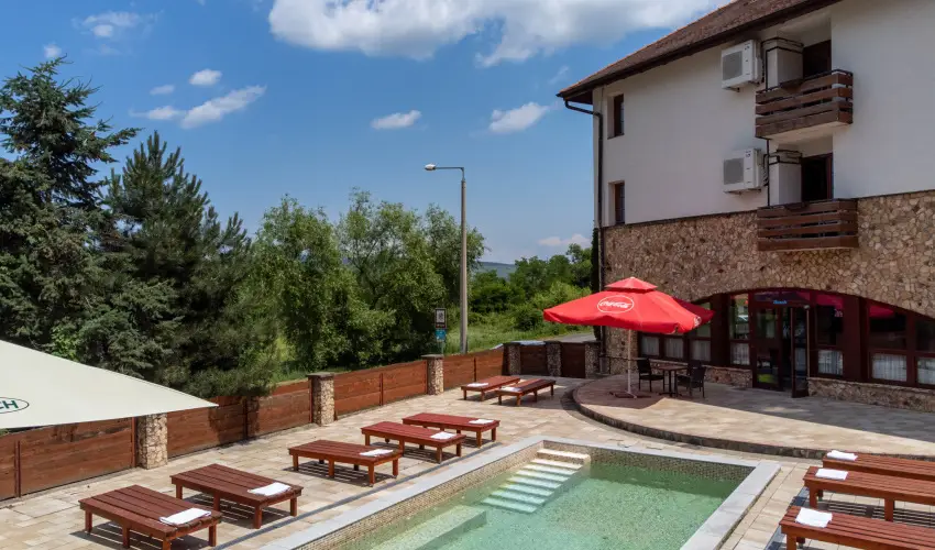 Hotel Hunor Storaljajhely - Csaldi dls (min. 4 j)