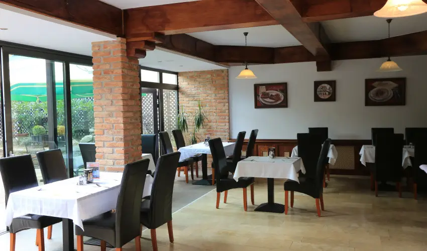 Hotel �rottk� K�szeg - Tal�lkozzunk K�szegen! (min. 2 �j)