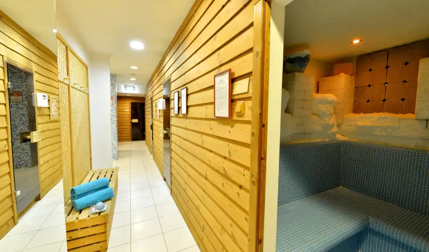 Hotel �rottk� K�szeg - Tal�lkozzunk K�szegen! (min. 2 �j)