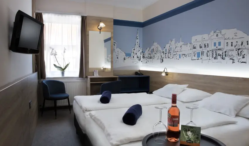 Hotel �rottk� K�szeg - Tal�lkozzunk K�szegen! (min. 2 �j)