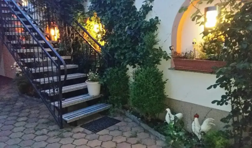 Hotel Isabell Gyr - Kedvezmnyes r csaldok rszreak reggelis elltssal (1 jtl)