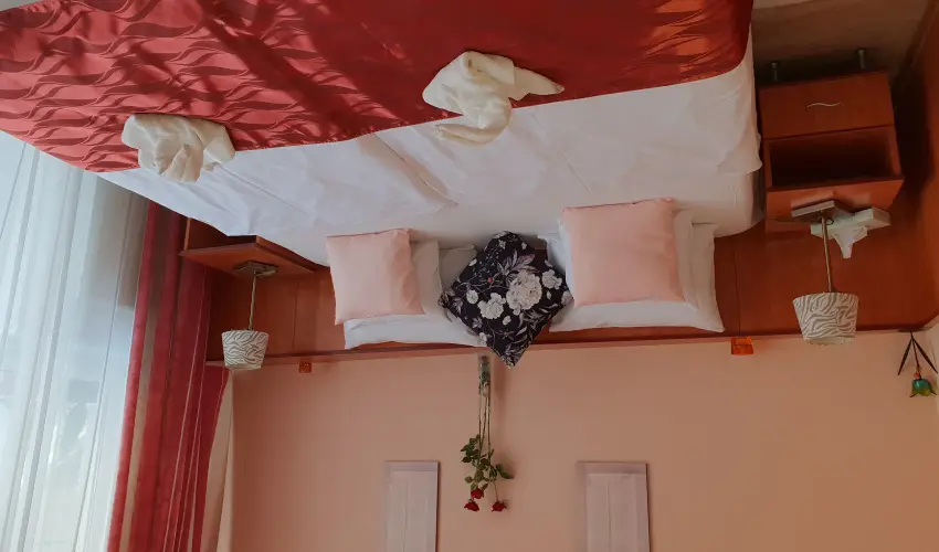 Hotel Isabell Gyr - Kedvezmnyes r csaldok rszreak reggelis elltssal (1 jtl)