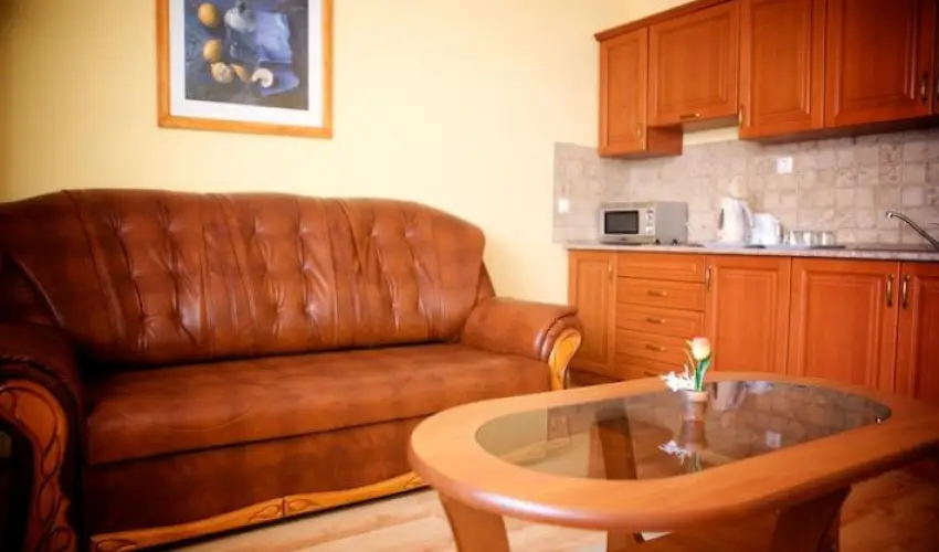 Hotel Jrja Hajdszoboszl - Kedvezmnyes r csaldok rszreak flpanzis elltssal (1 jtl)