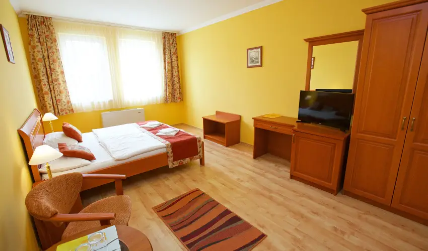 Hotel Jrja Hajdszoboszl - Kedvezmnyes r csaldok rszreak flpanzis elltssal (1 jtl)