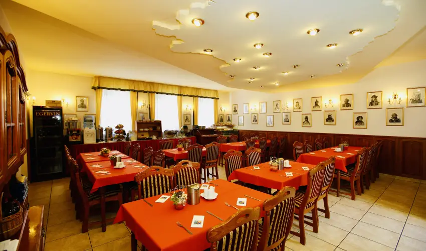 Hotel Korona Wellness, Rendezvny & Borhotel Eger Eger - Flpanzis ajnlat (1 jtl)