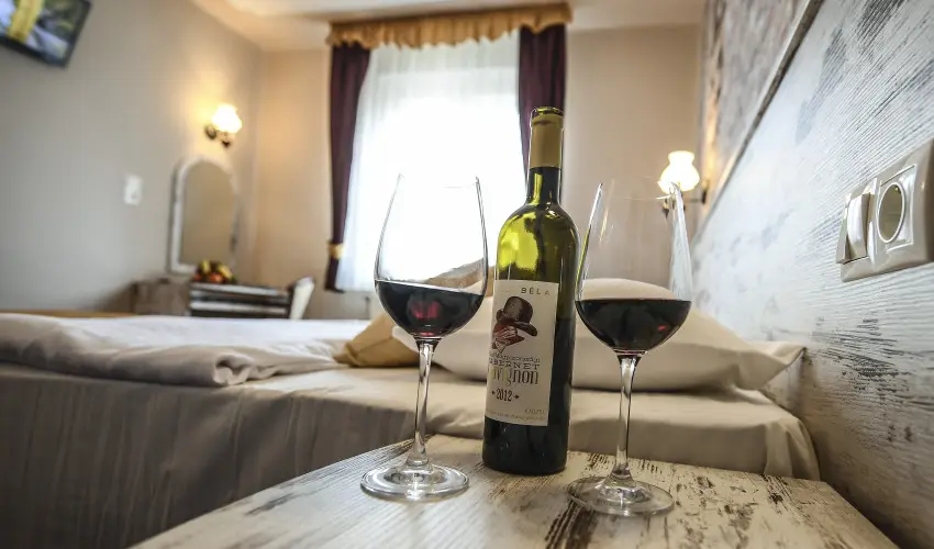 Hotel Korona Wellness, Rendezvny & Borhotel Eger Eger - Flpanzis ajnlat (1 jtl)