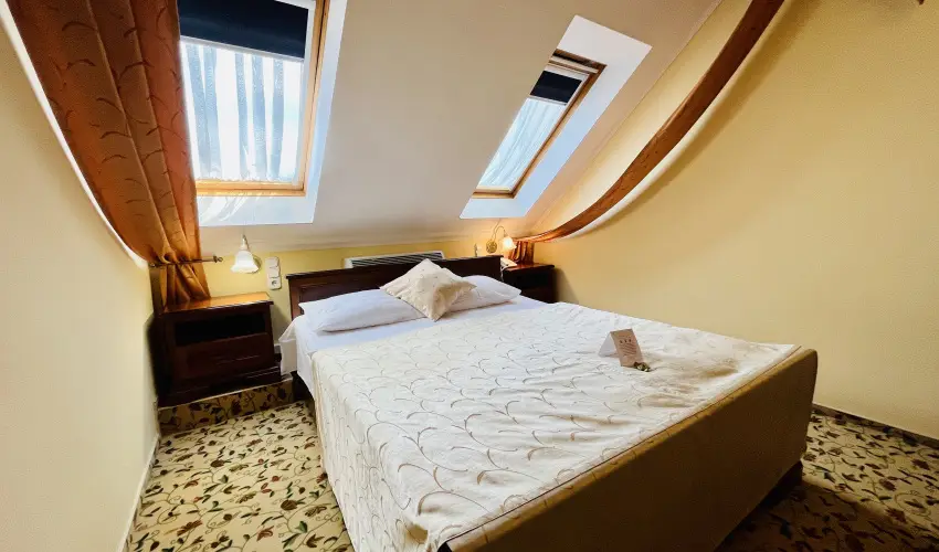 Hotel Korona Wellness, Rendezvny & Borhotel Eger Eger - Flpanzis ajnlat (1 jtl)