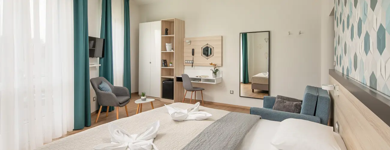 Kristly Hotel Keszthely - Nyugalom s Balaton az szi sznetben (min. 2 j)