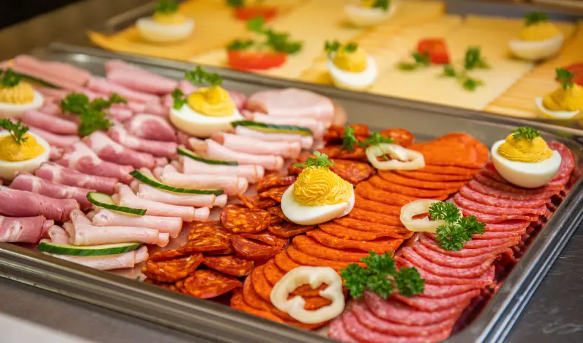 Kristly Hotel Keszthely - Balatoni retro szilveszter (min. 2 j)