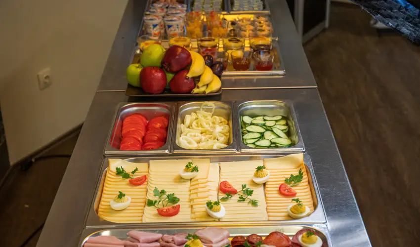 Kristly Hotel Keszthely - Balatoni retro szilveszter (min. 2 j)