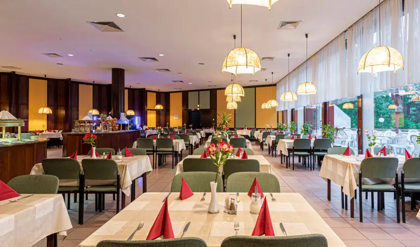 Hotel Lvr Sopron - FamilyPark csomag (min. 2 j)