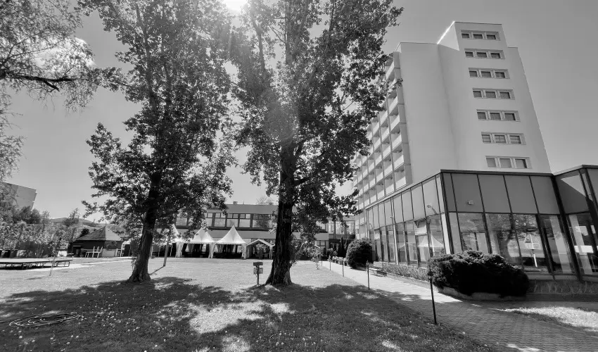 Hotel Magistern Konferencia & Wellness Sifok - Kedvezmnyes r csaldok rszreak reggelis elltssal (1 jtl)