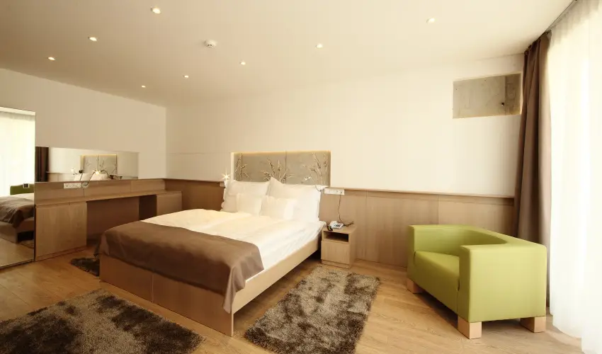 Hotel Historia Malomkert Veszpr�m - Senior h�tk�znapok (min. 2 �j)