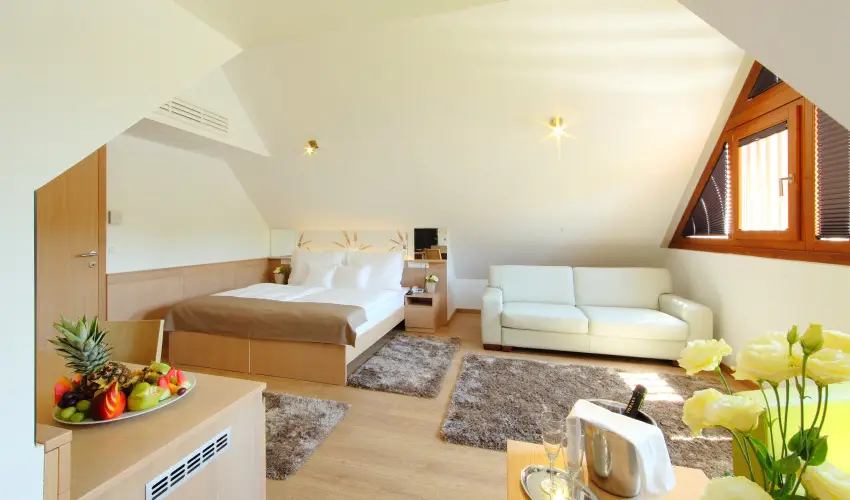 Hotel Historia Malomkert Veszpr�m - Senior h�tk�znapok (min. 2 �j)