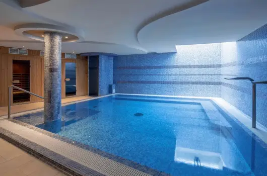 S�ndor Hotel - Kedvezm�nyes �r csal�dok r�sz�re reggelivel (1 �jt�l)