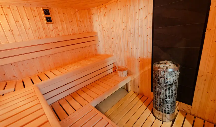 S�ndor Hotel P�cs - Kedvezm�nyes �r csal�dok r�sz�reak �nell�t�ssal (1 �jt�l)