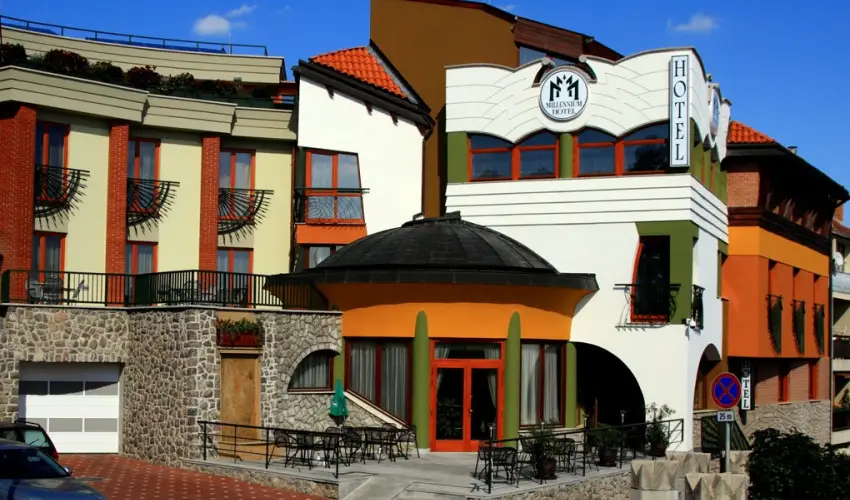 S�ndor Hotel P�cs - Kedvezm�nyes �r csal�dok r�sz�re reggelivel (1 �jt�l)