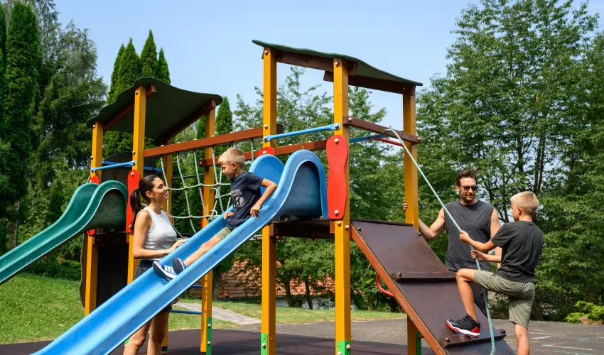 Hotel Nard Mtraszentimre - Ngy jszaks r flpanzival