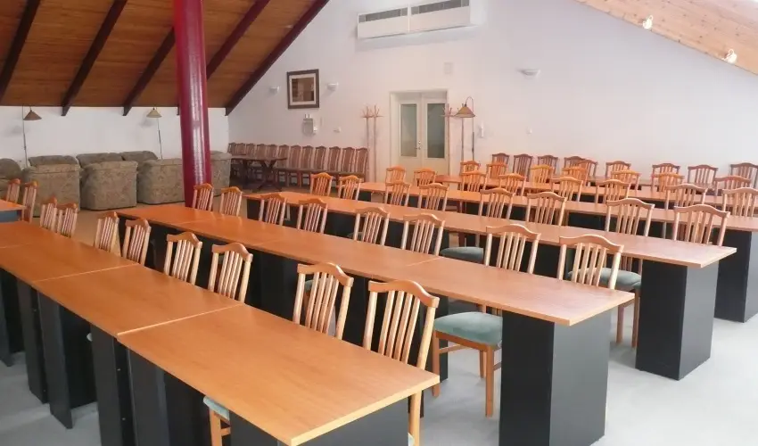 Hotel Ovit Keszthely - Kedvezm�nyes �r csal�dok r�sz�reak reggelis ell�t�ssal (1 �jt�l)