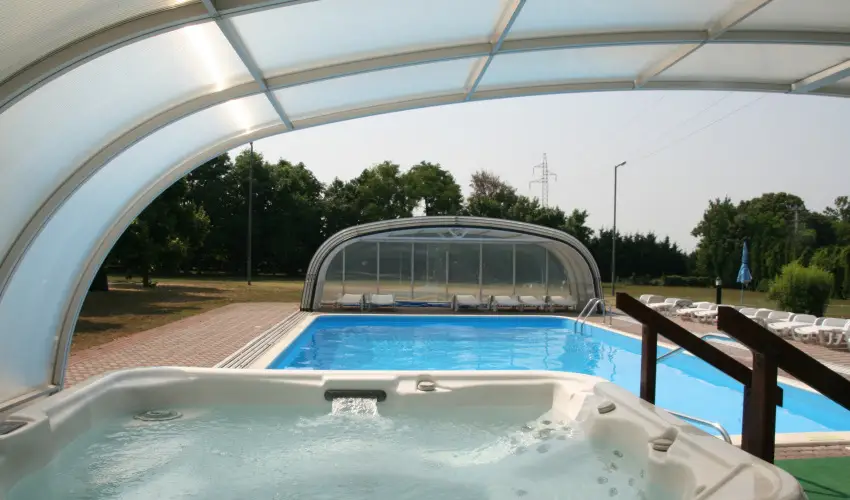 Hotel Ovit Keszthely - Kedvezm�nyes �r csal�dok r�sz�reak reggelis ell�t�ssal (1 �jt�l)