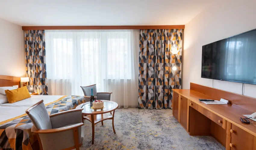 Palace Hotel  H�v�z - 4 �jszak�s vak�ci�