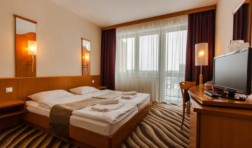 Prémium Hotel Panoráma Siófok - Aranyparti majális (min. 2 éj)