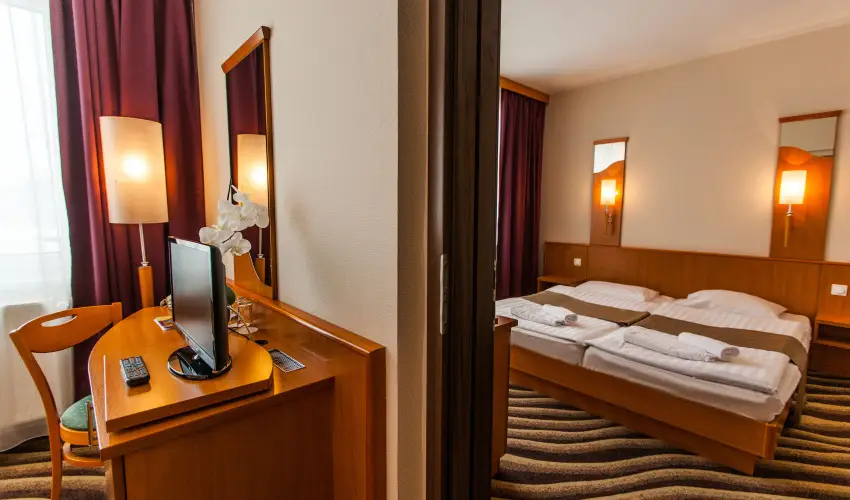 Prémium Hotel Panoráma Siófok - Aranyparti majális (min. 2 éj)