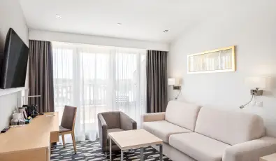 Park Inn by Radisson S�rv�r Resort & Spa S�rv�r