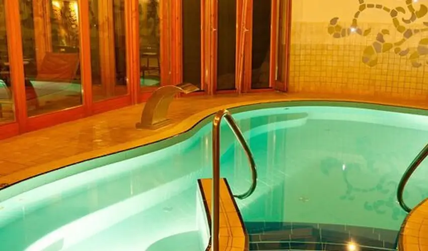 Hotel Piroska Bk, Bkfrd - Legjobb r (min. 4 j)