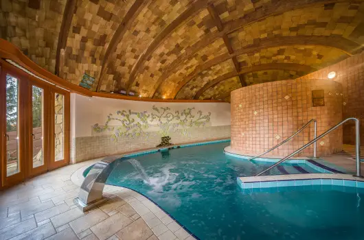 Hotel Piroska - Tavaszi felfriss�l�s
